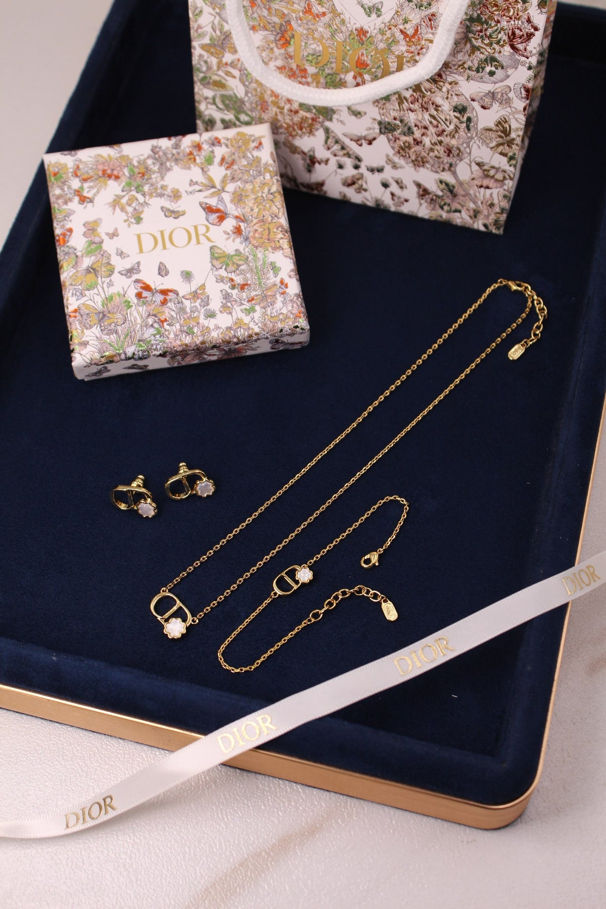 Dior Jewelry Set - Gold