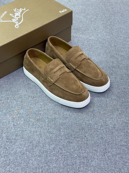 Christian Louboutin Chain-Detail Loafers - Beige Suede