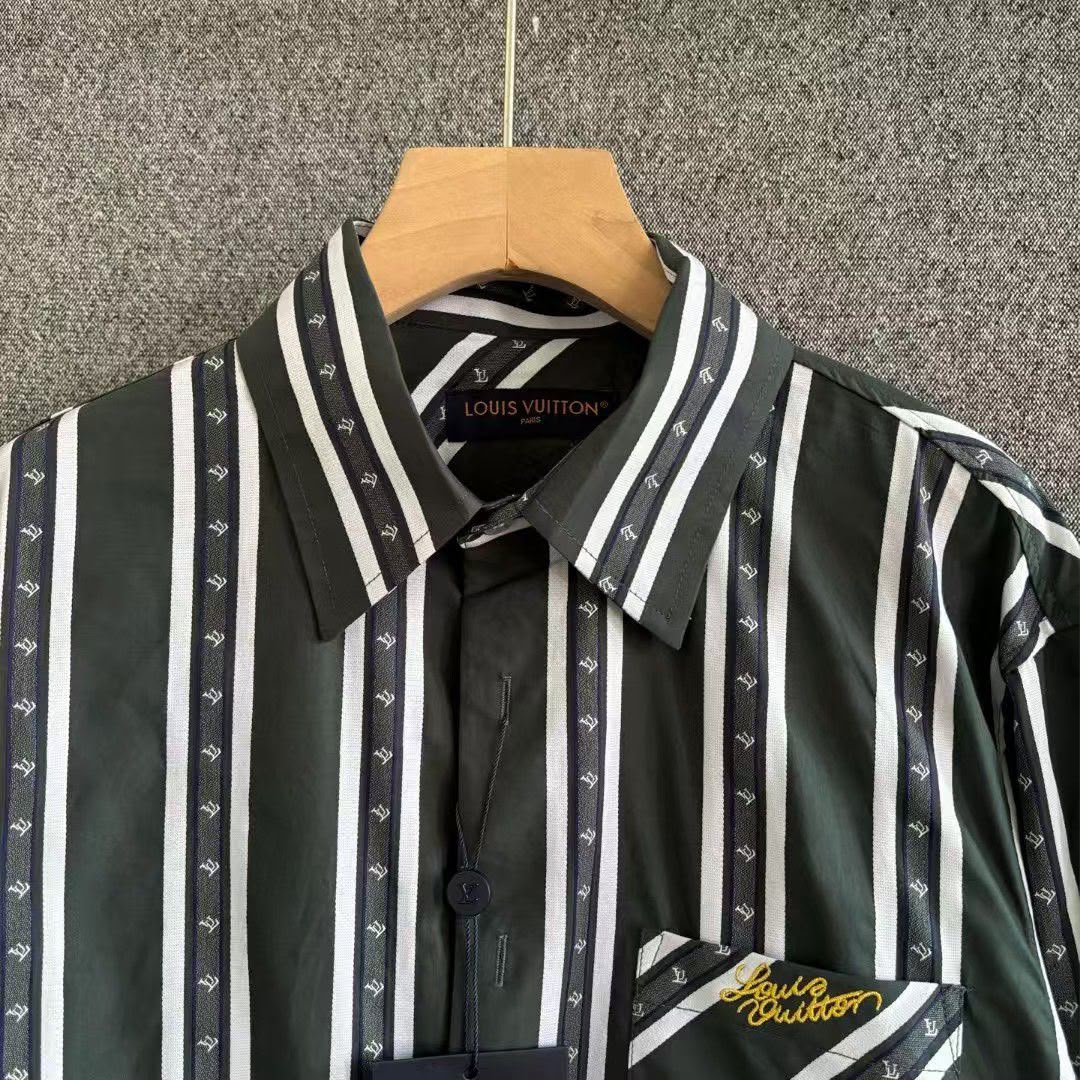 Louis Vuitton Shirt - Green Monogram