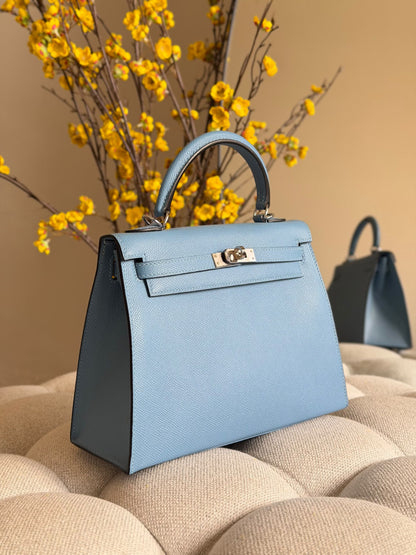 Hermès Handbag - Light Blue