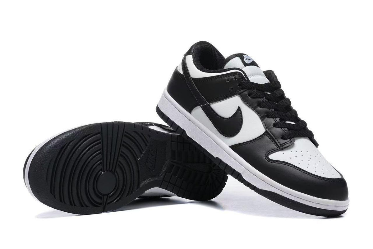 Nike Sneakers - Black & White