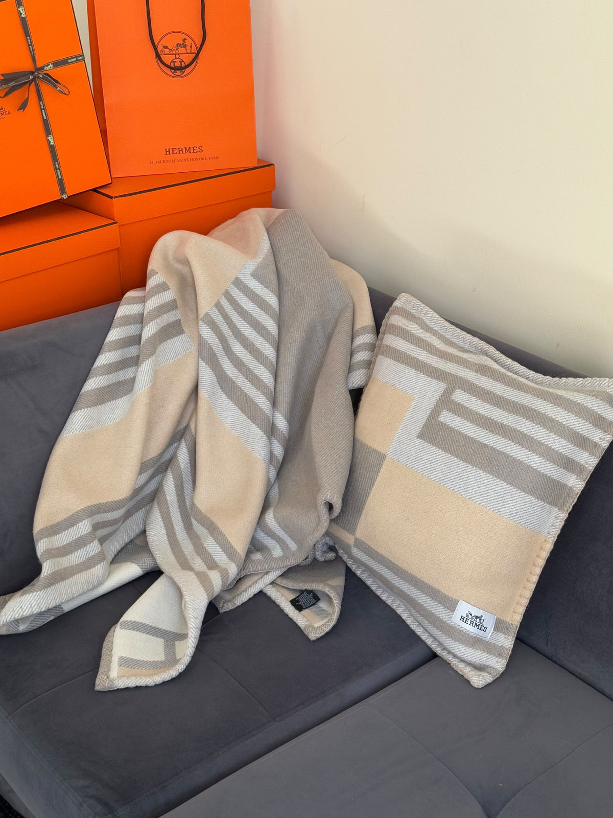 Hermès Blanket Set Striped - Beige