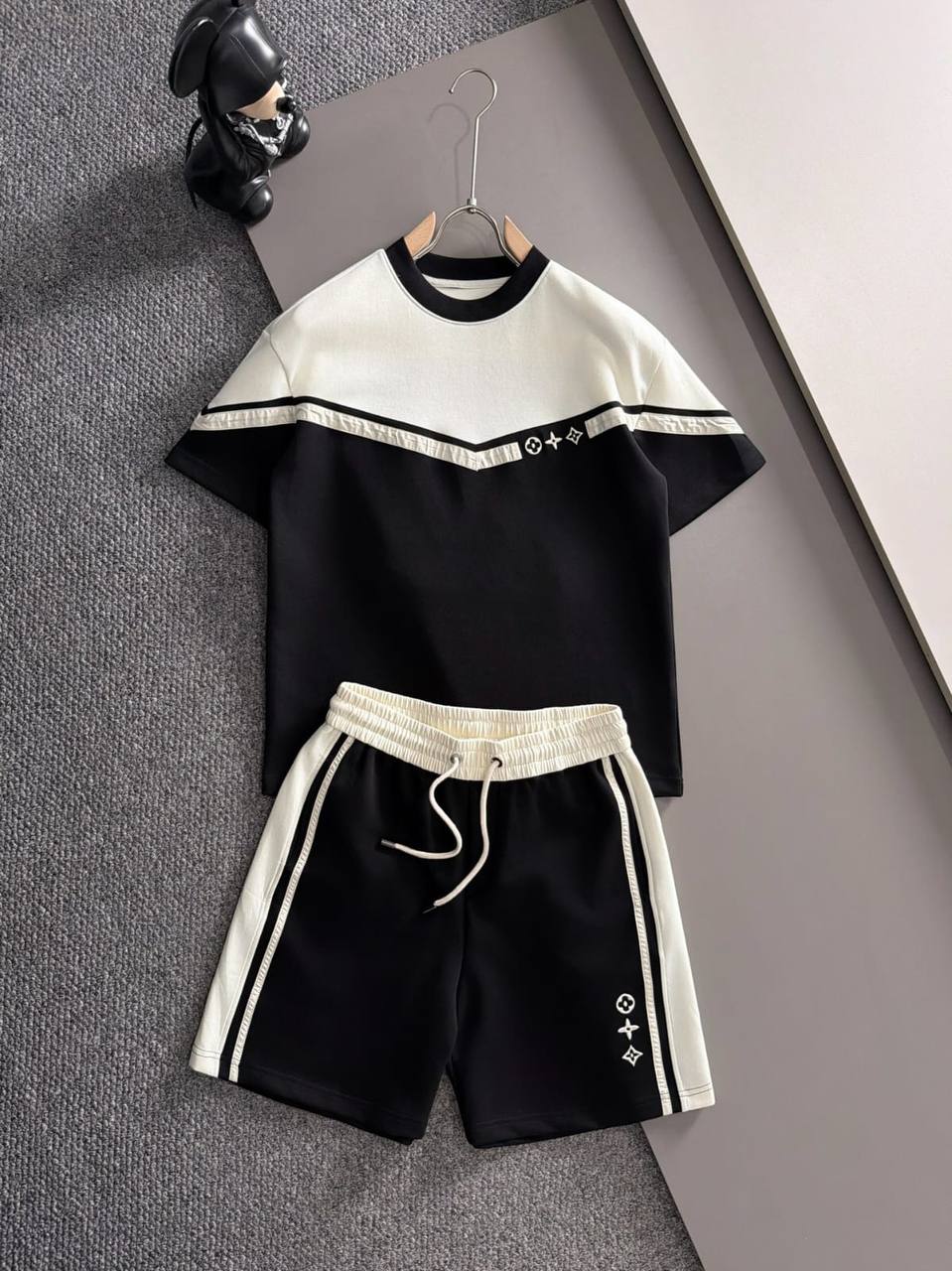 Louis Vuitton Set - 