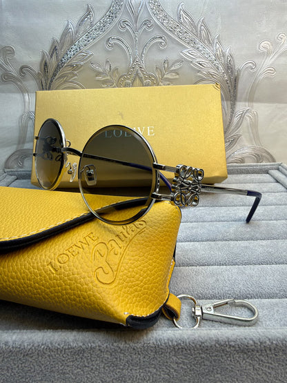 Loewe Round Sunglasses - 