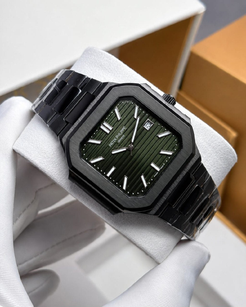 Patek Philippe Nautilus Watch - 
