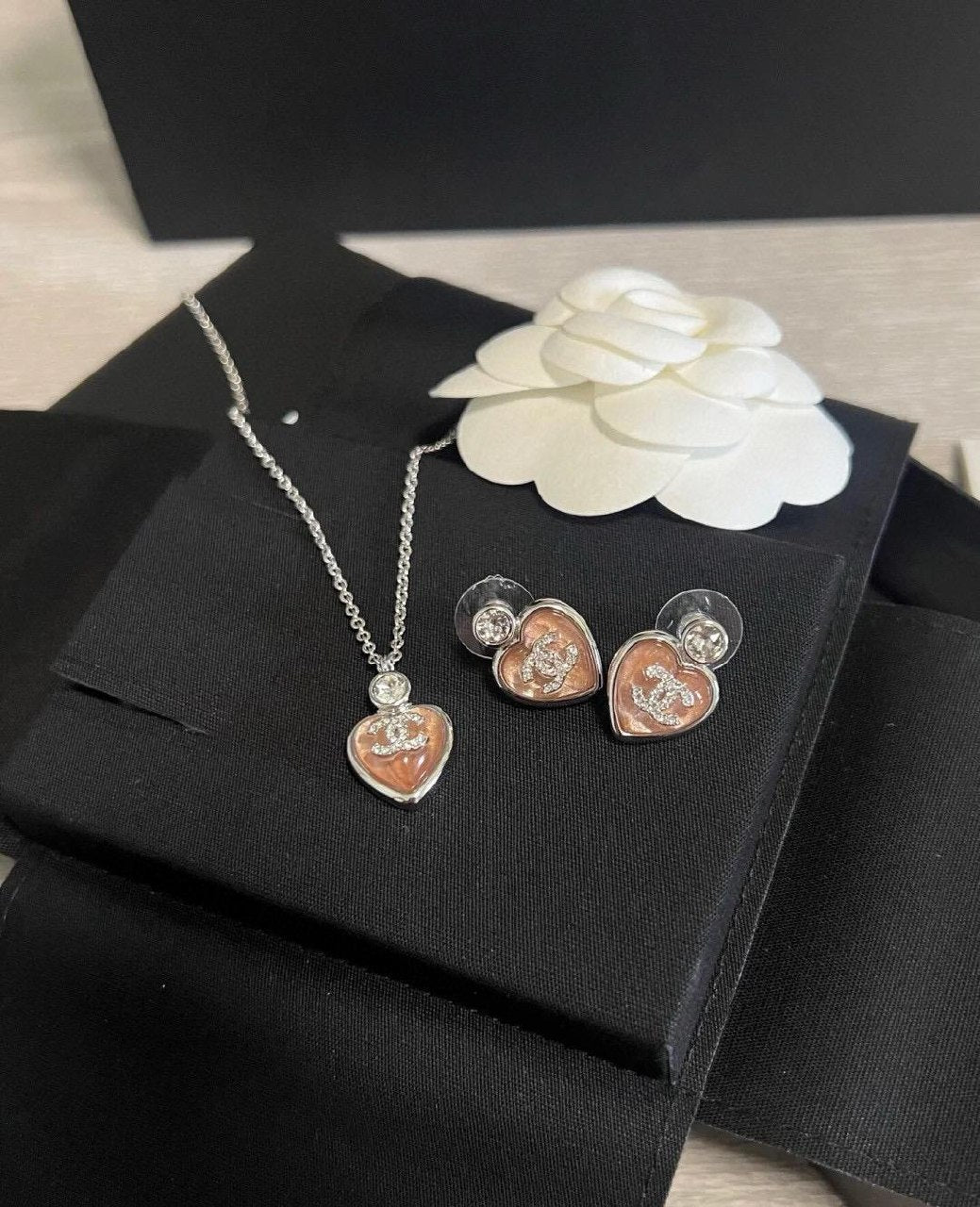 Chanel Heart Pendant Jewelry Set - Silver