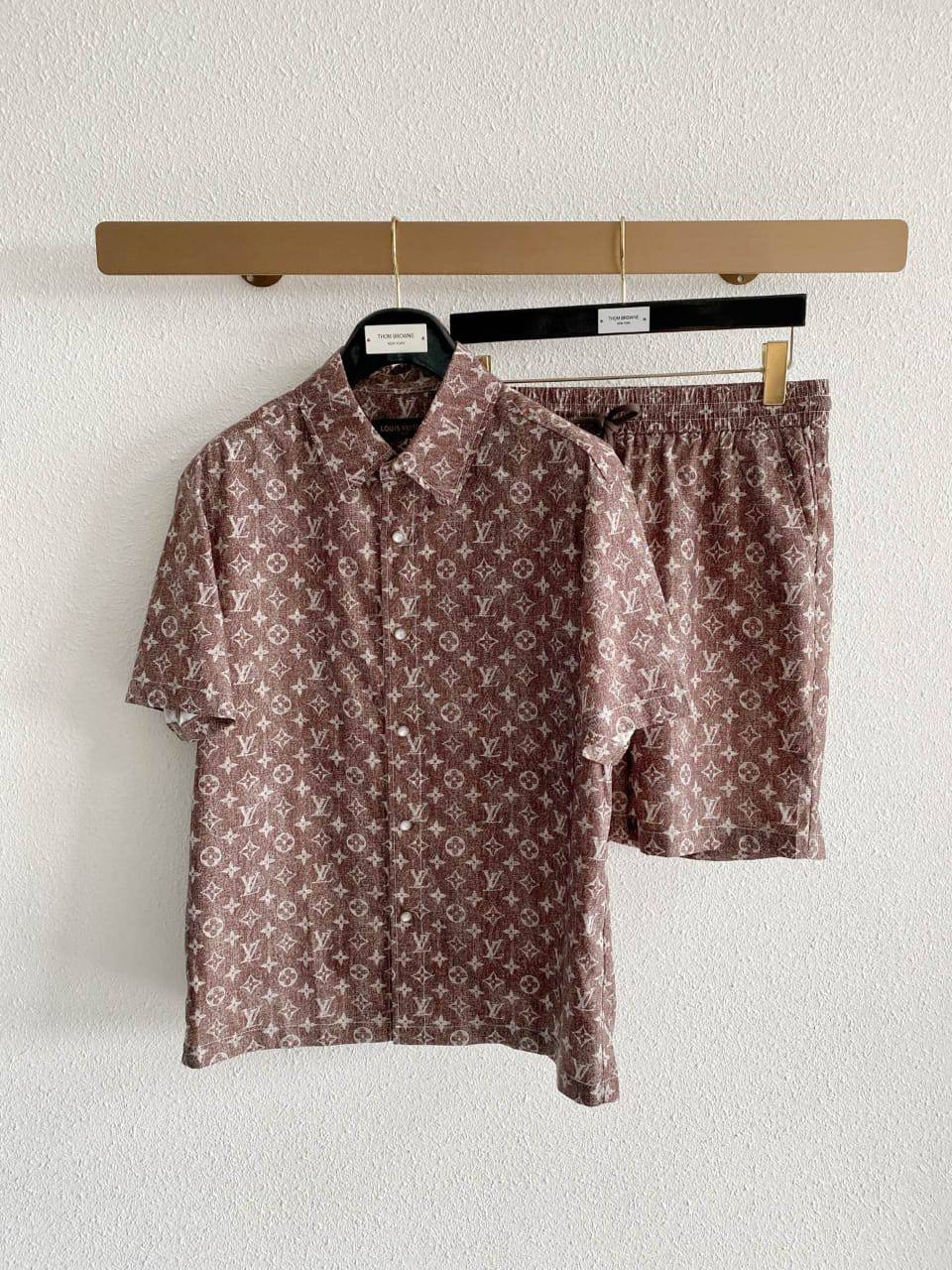 Louis Vuitton Set - 
