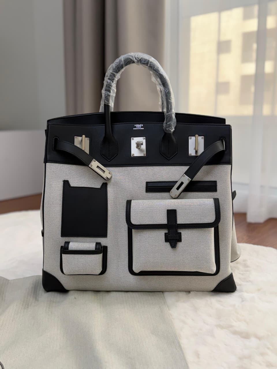 Hermès Handbag Cargo Pocket - White