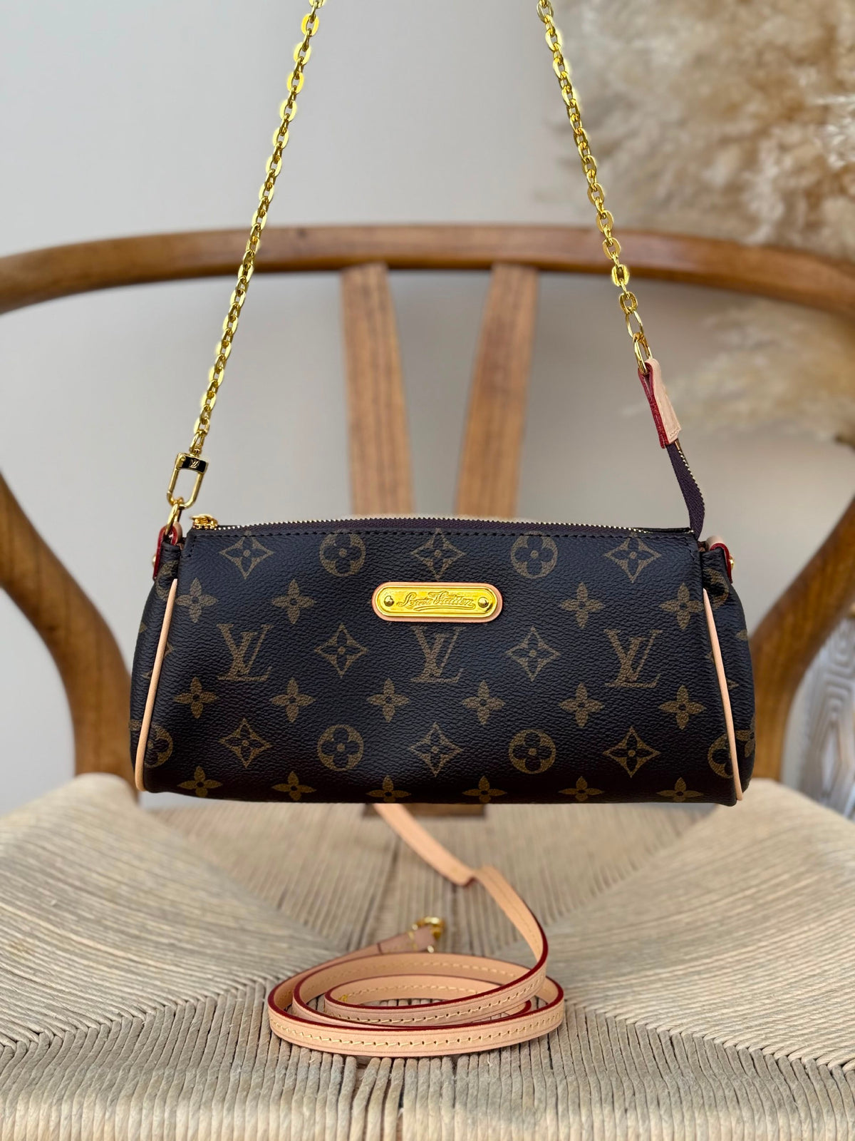 Louis Vuitton Crossbody Bag - Brown Monogram