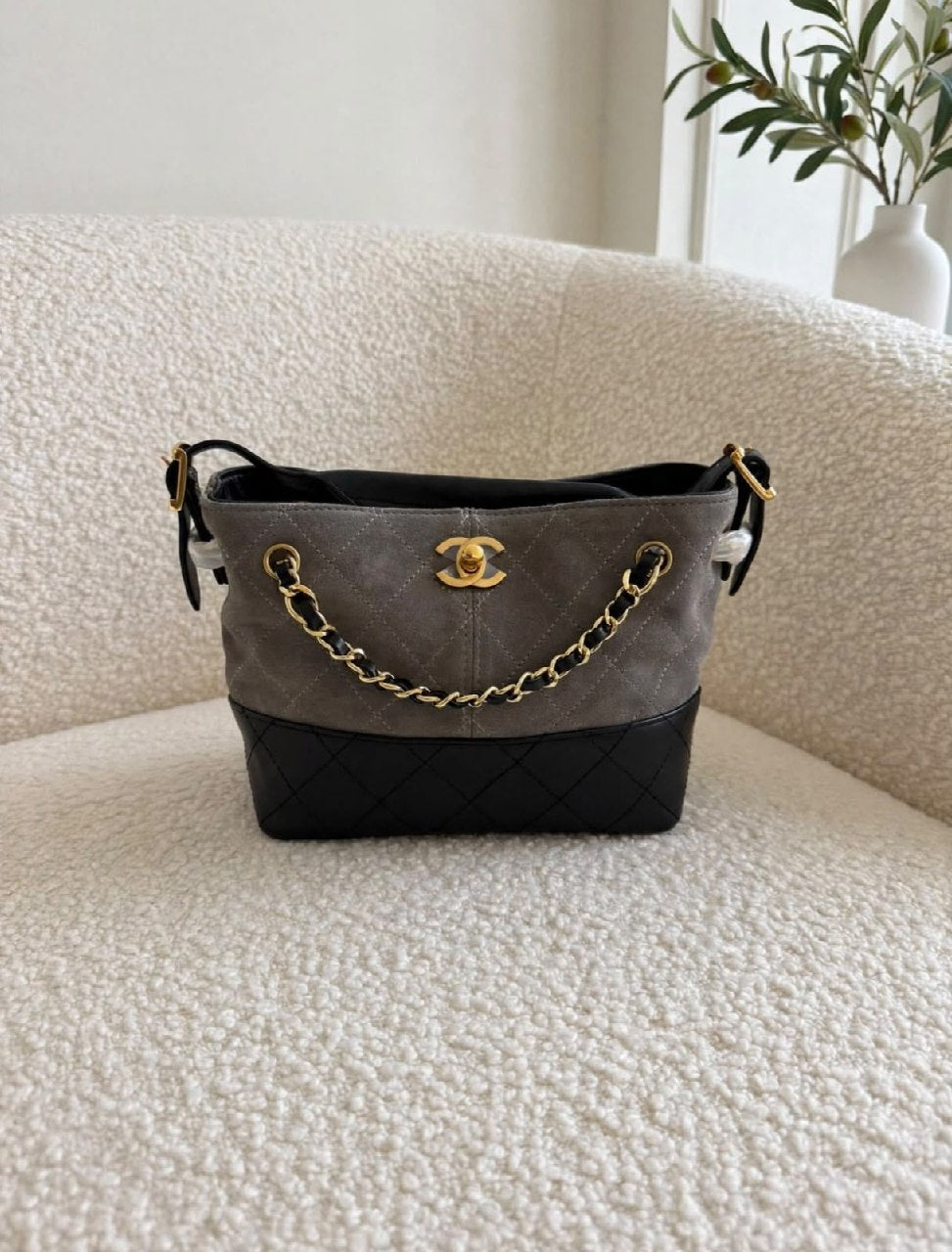 Chanel Compact Quilted Chain Shoulder Bag - Green, Beige, Grey