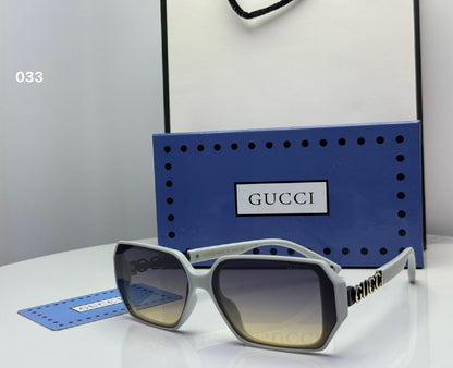 Gucci Plaque-Temple Square Sunglasses - 