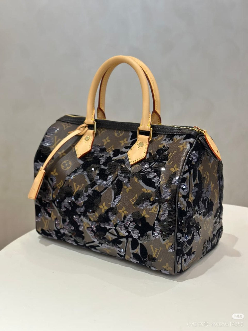 Louis Vuitton Handbag - Brown Monogram