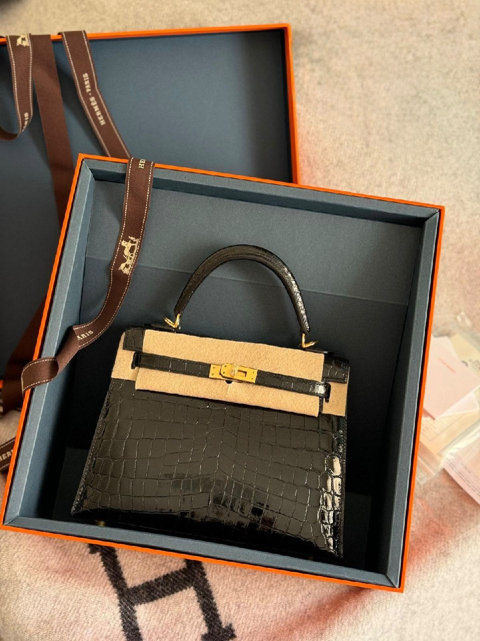 Hermès Handbag - Black