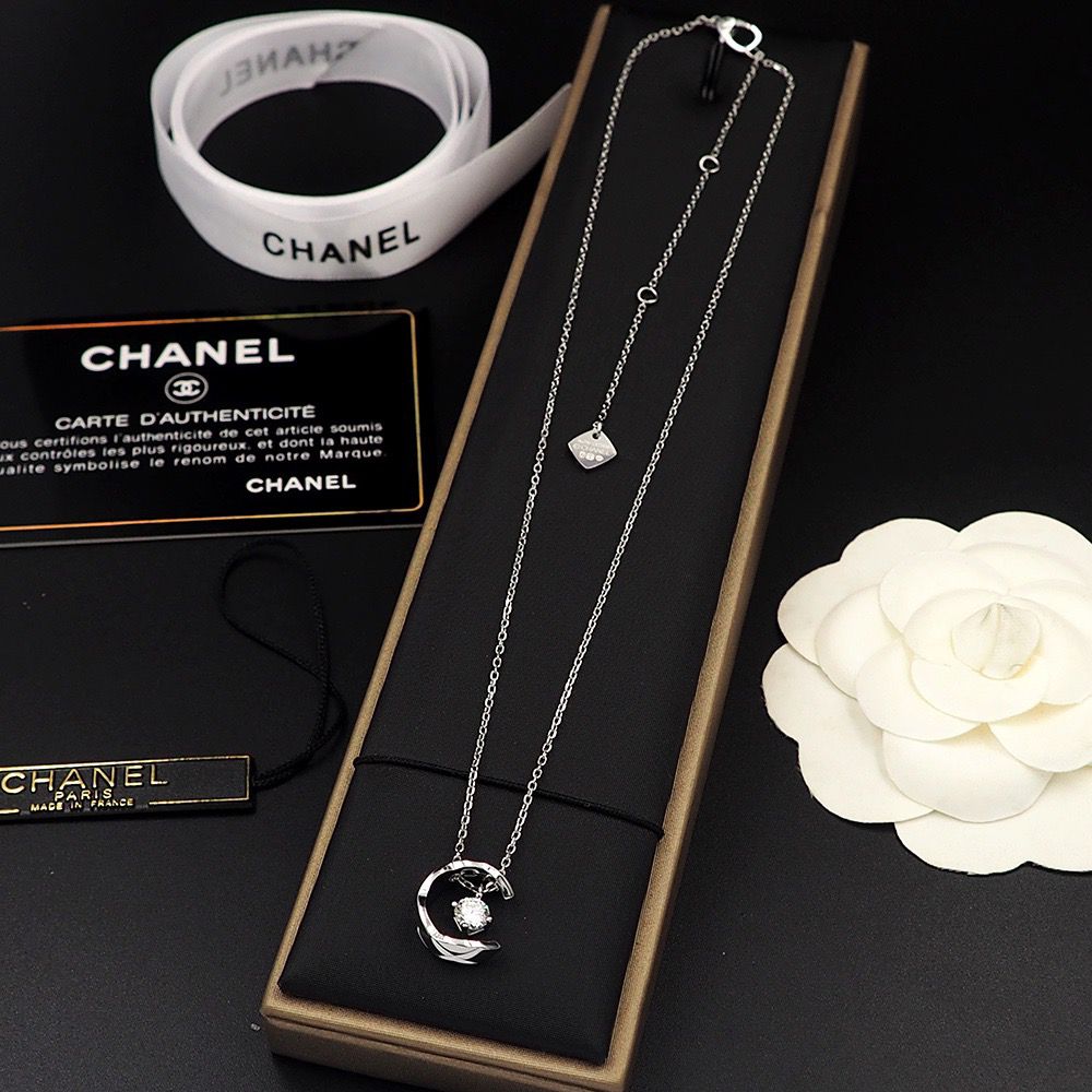 Chanel Necklace Crescent Pendant - Silver
