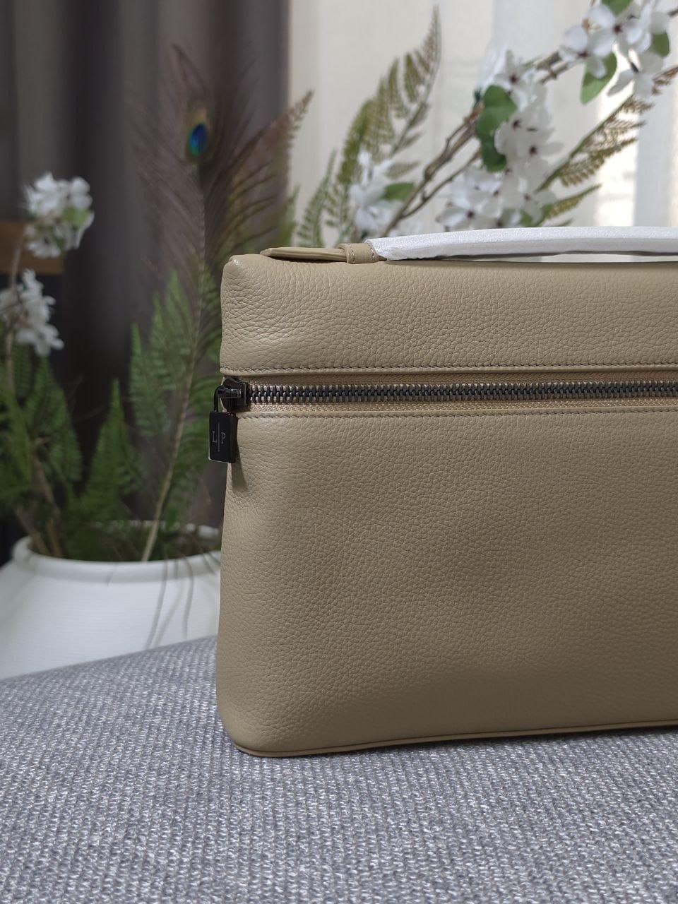 Loro Piana Clutch - Beige