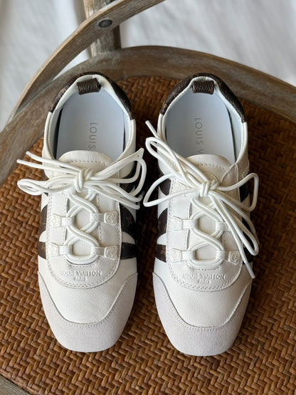 Louis Vuitton Sneakers - White