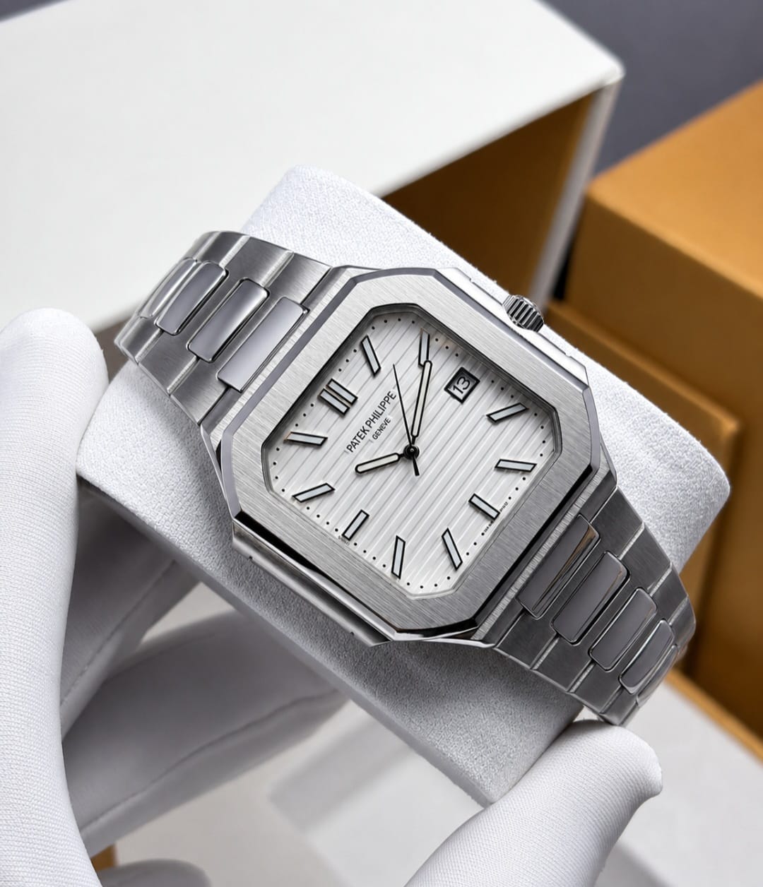 Patek Philippe Nautilus Watch - 