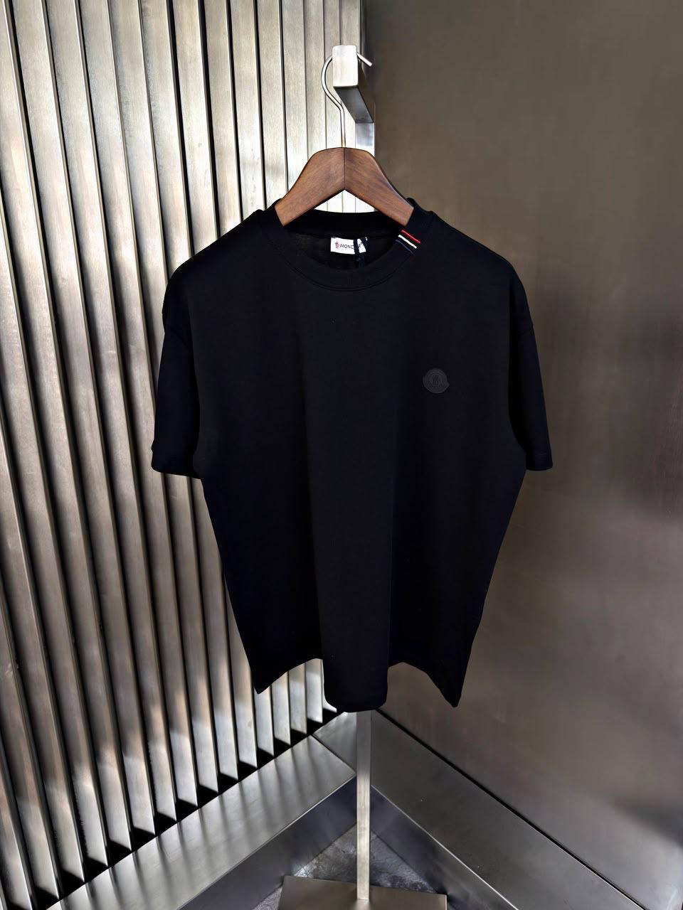 Moncler T-shirt - 