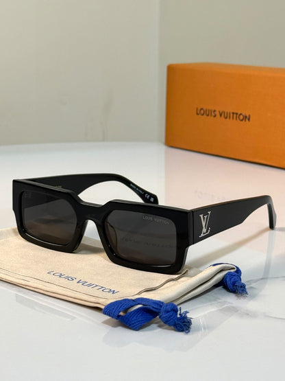 Louis Vuitton Sunglasses - 