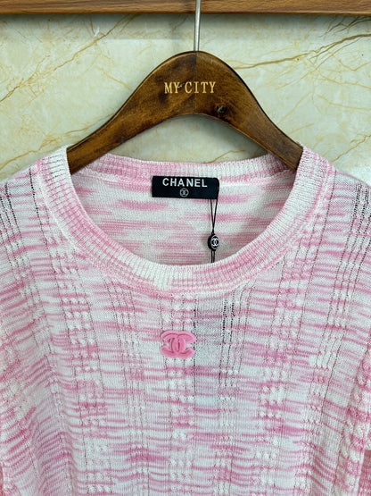 Chanel Sweater - Pink