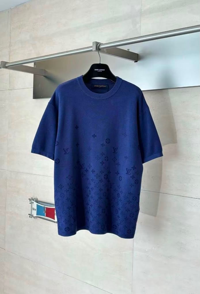 Louis Vuitton T-Shirt - Navy