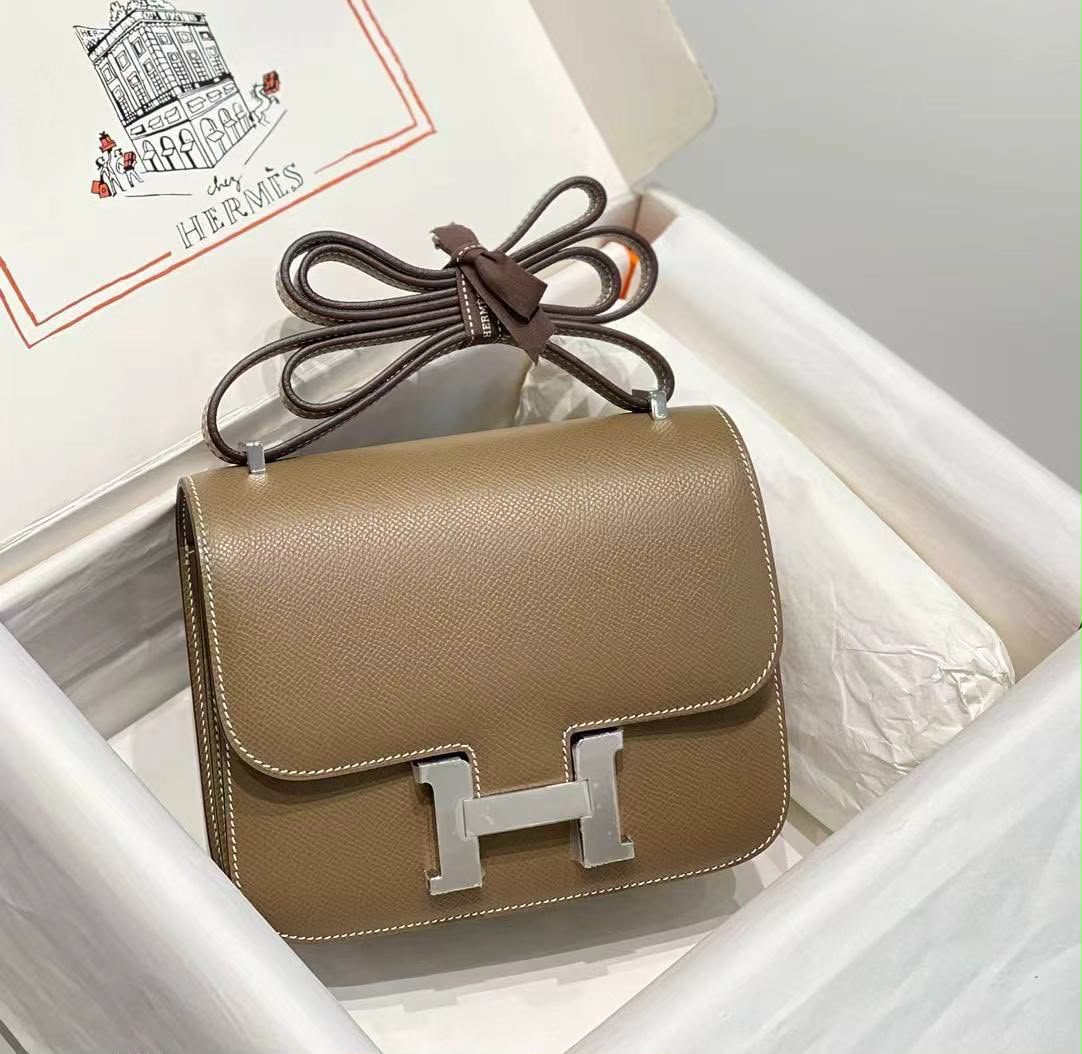 Hermès Shoulder Bag - Beige