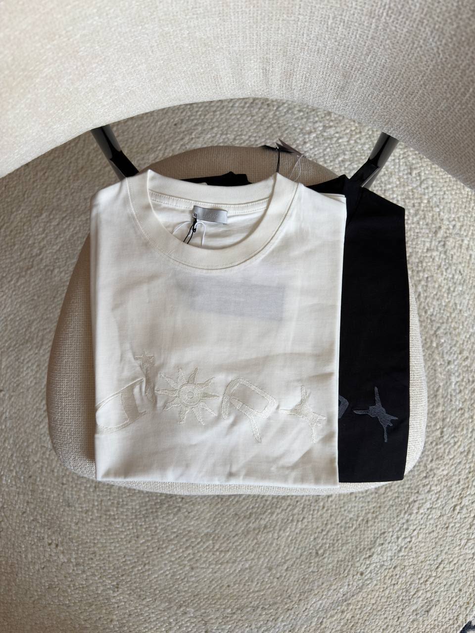 Dior T-shirt - 