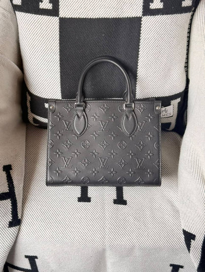 Louis Vuitton Hand Bag - 