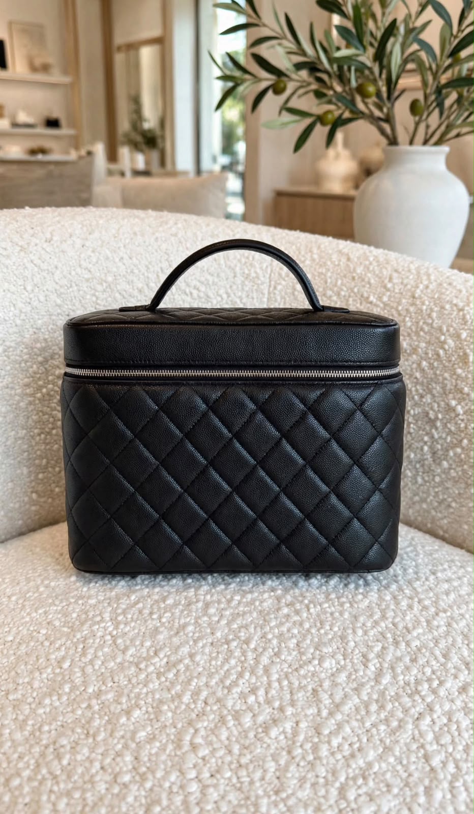 Chanel Makeup Bag Handle Case - Black