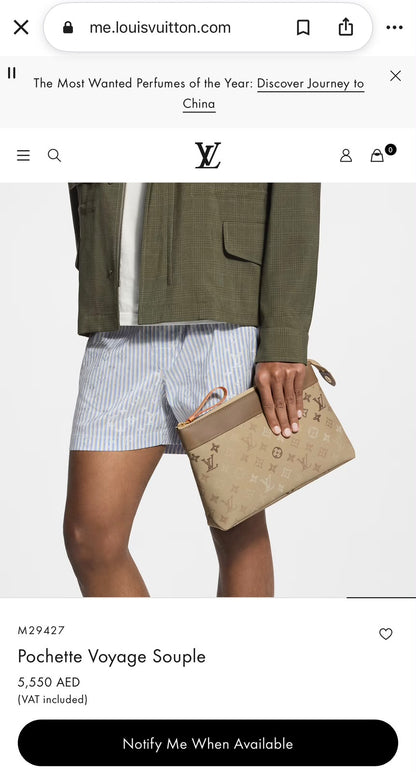 Louis Vuitton Clutch - Beige Monogram