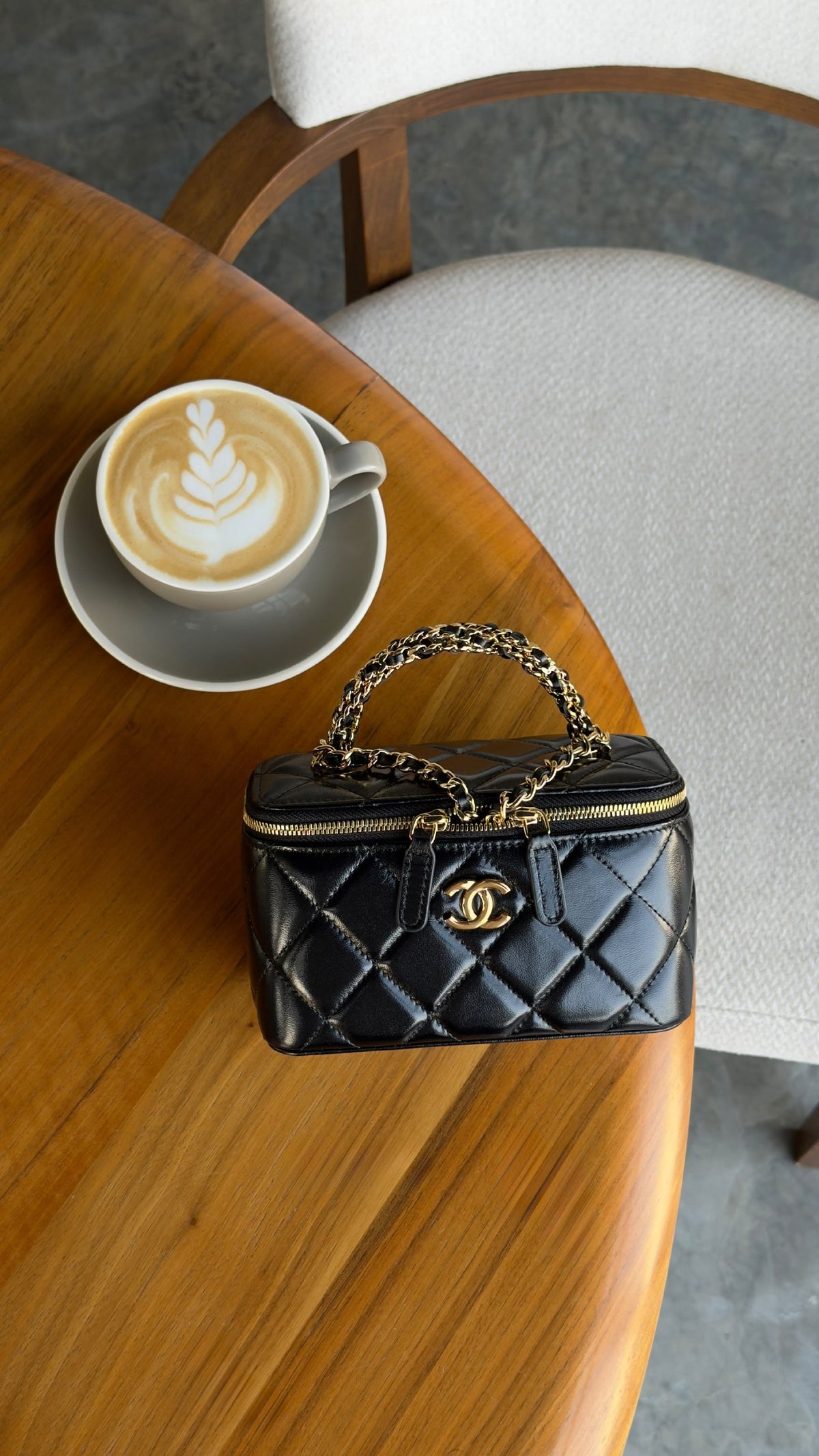 Chanel Vanity Shoulder Bag - Black