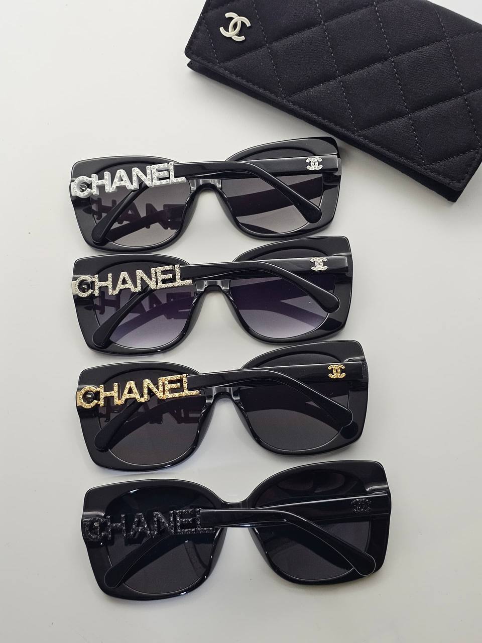 Chanel - 