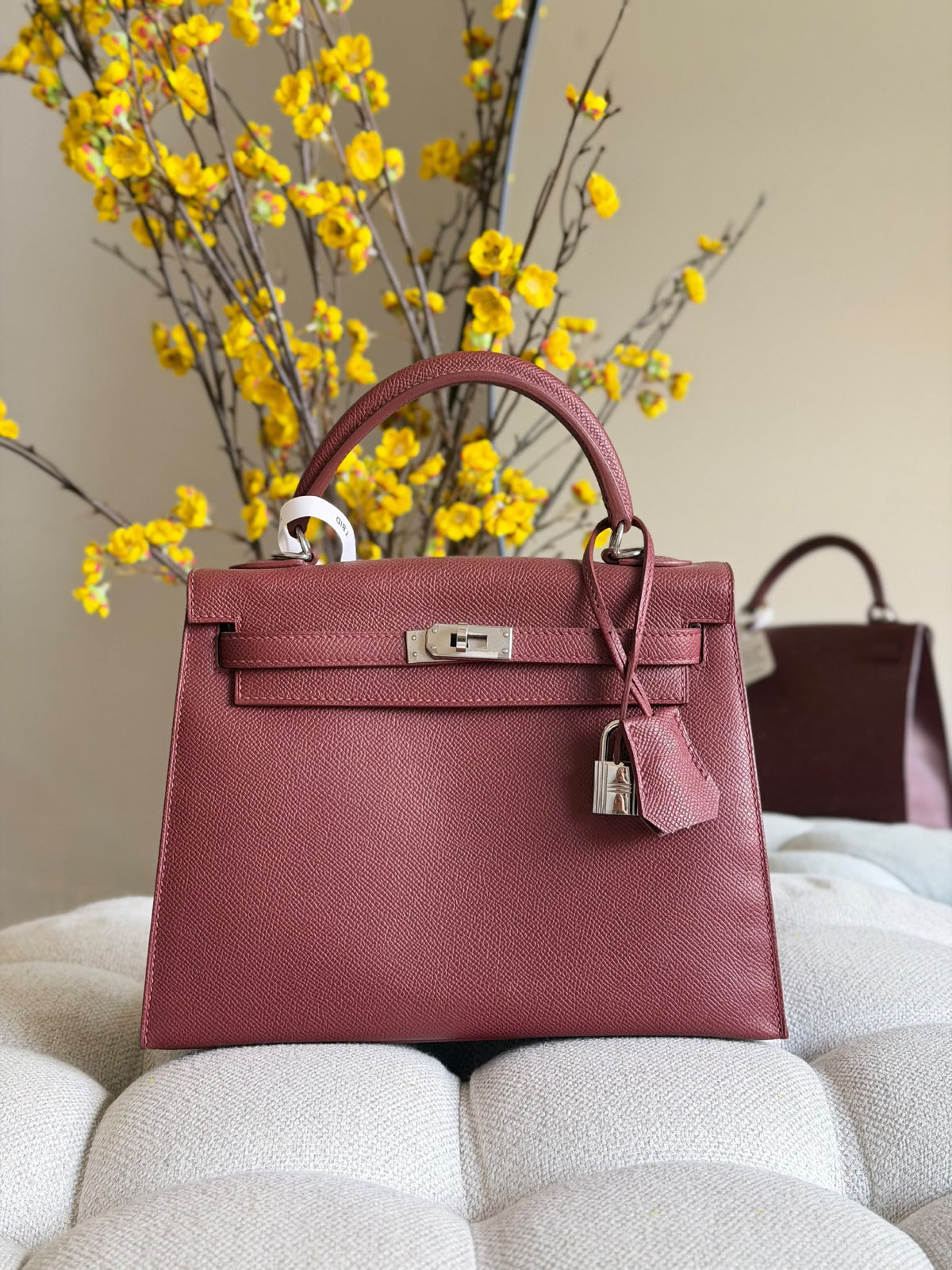 Hermès Handbag - Burgundy