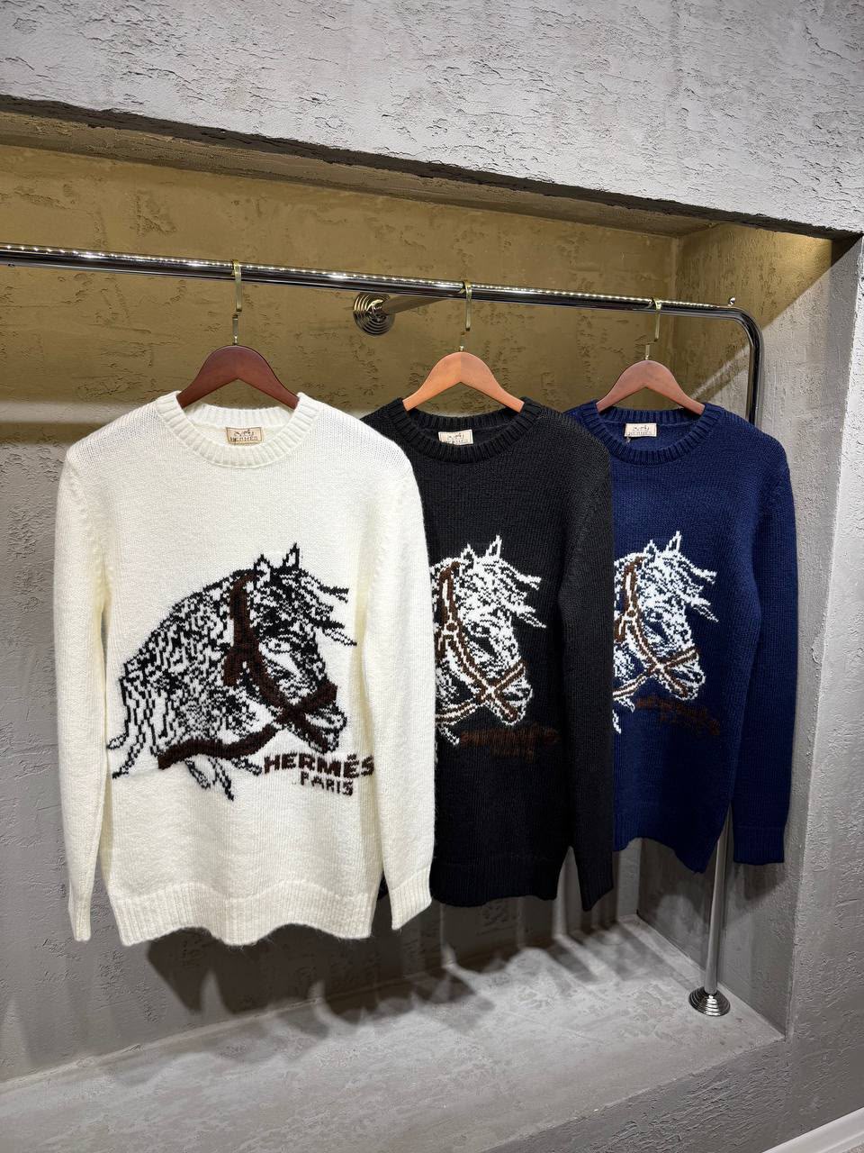 Hermès Sweater - White, Black, Navy