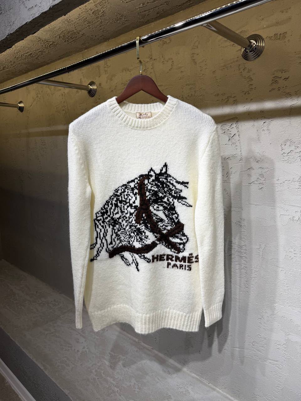 Hermès Sweater - White, Black, Navy