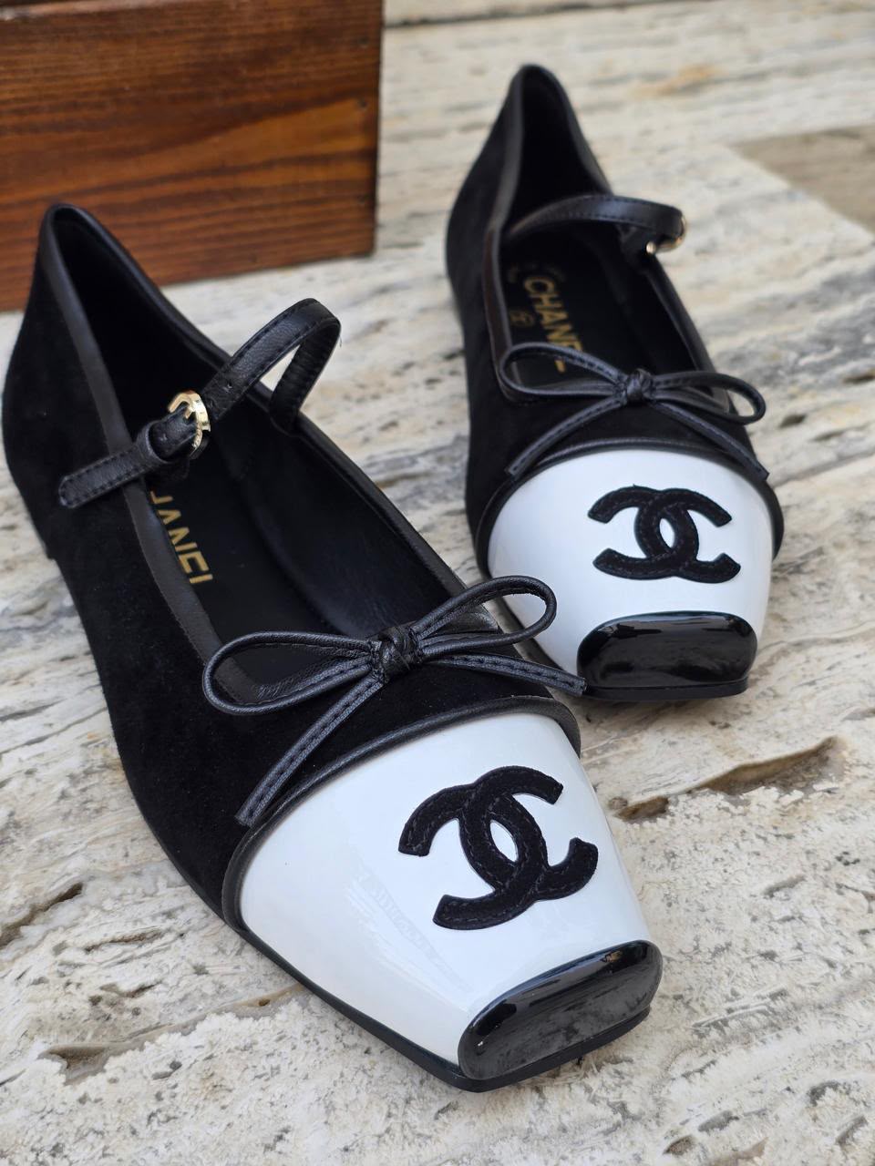 Chanel Heels - Black & White