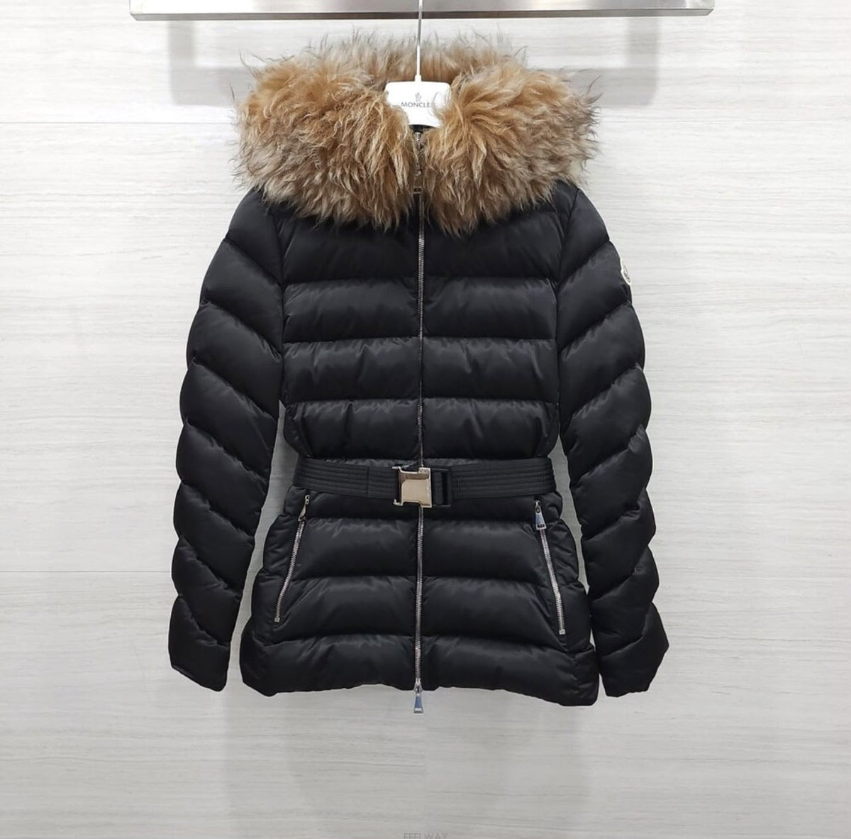 Moncler Belted Puffer Jacket - Black