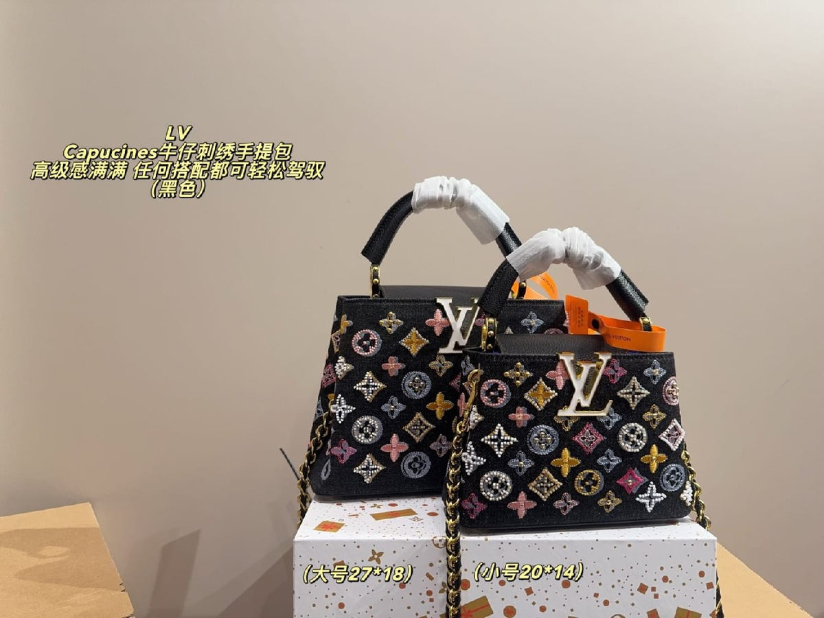 Louis Vuitton Handbag - Beige