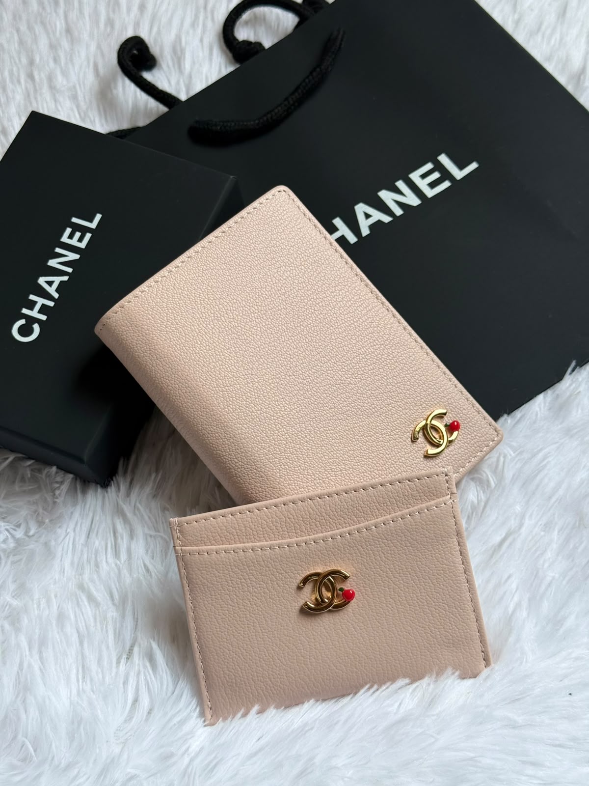 Chanel Card Holder - Beige