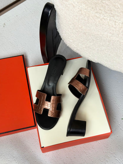 Hermès H-Strap Heels - Brown Embossed