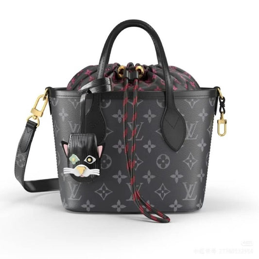 Louis Vuitton Drawstring Handbag - Dark Grey Monogram