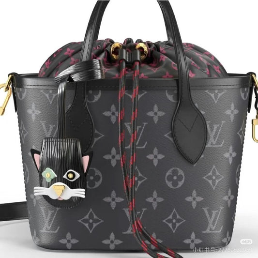 Louis Vuitton Drawstring Handbag - Dark Grey Monogram