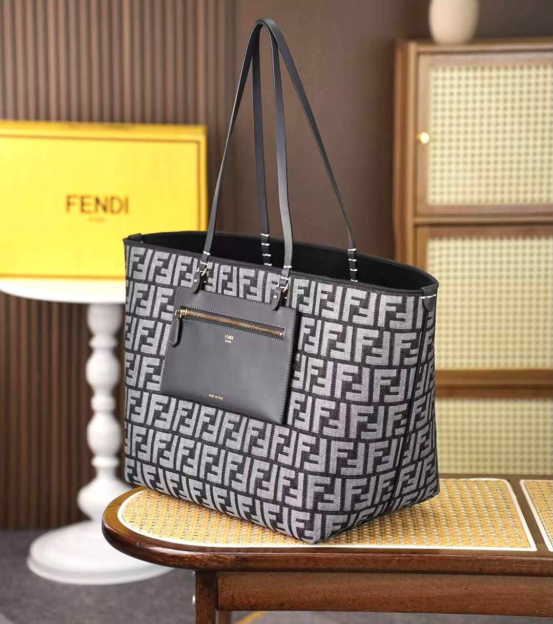 Fendi Shoulder Bag - 