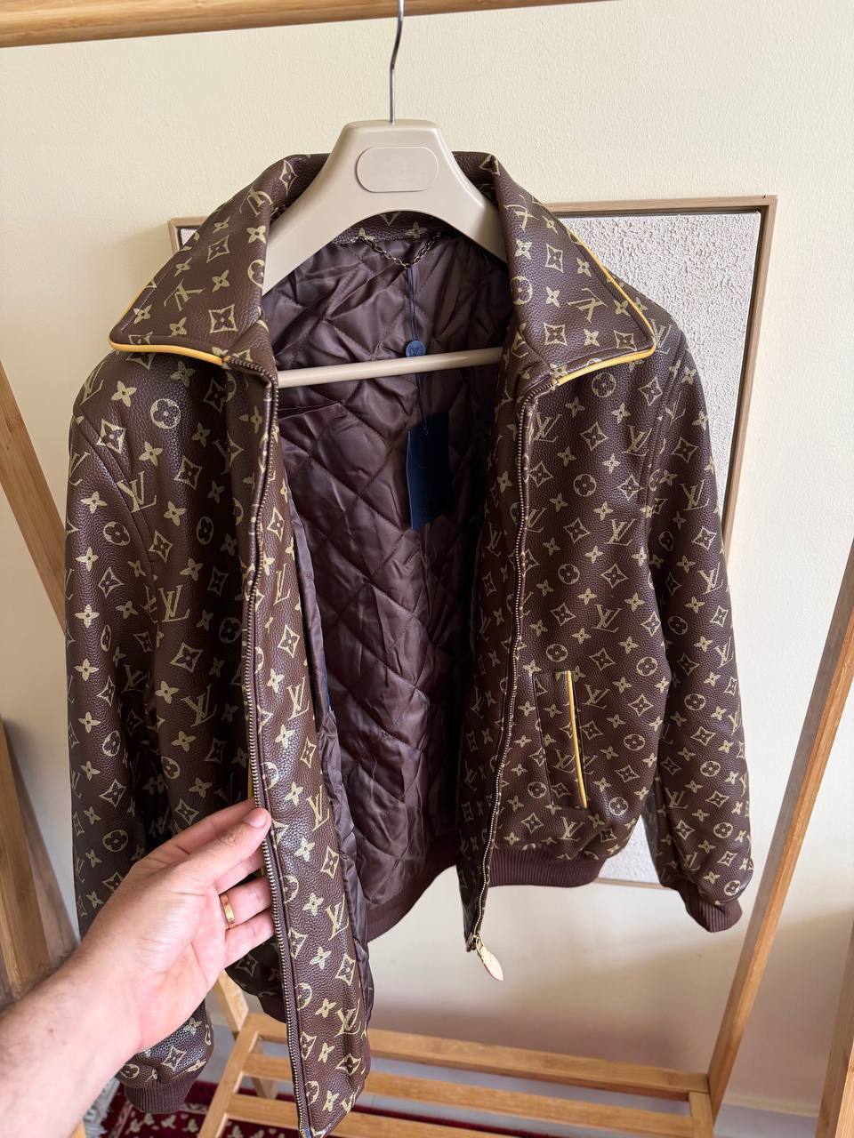 Louis Vuitto Jacket - 