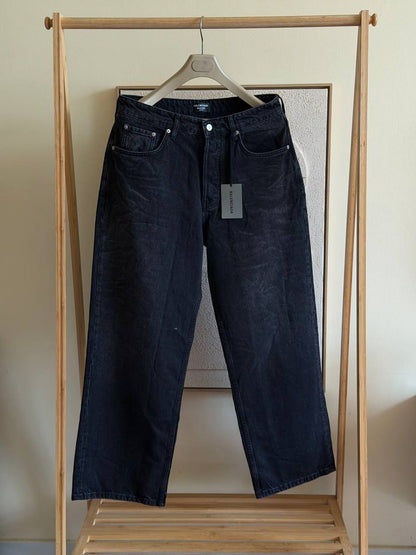 Balenciaga Relaxed-Leg Jeans Pants - Black