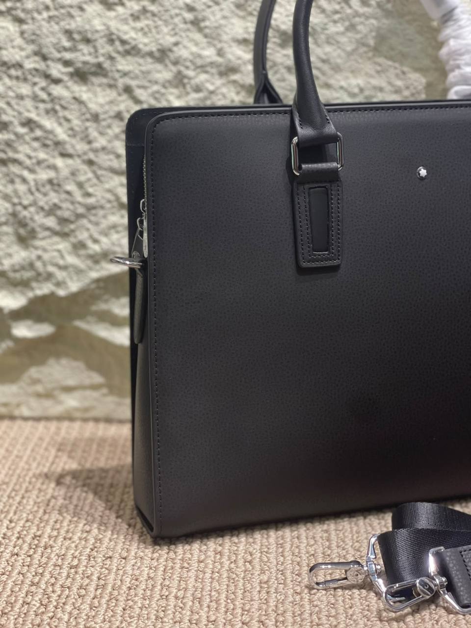 MontBlanc Laptop - 