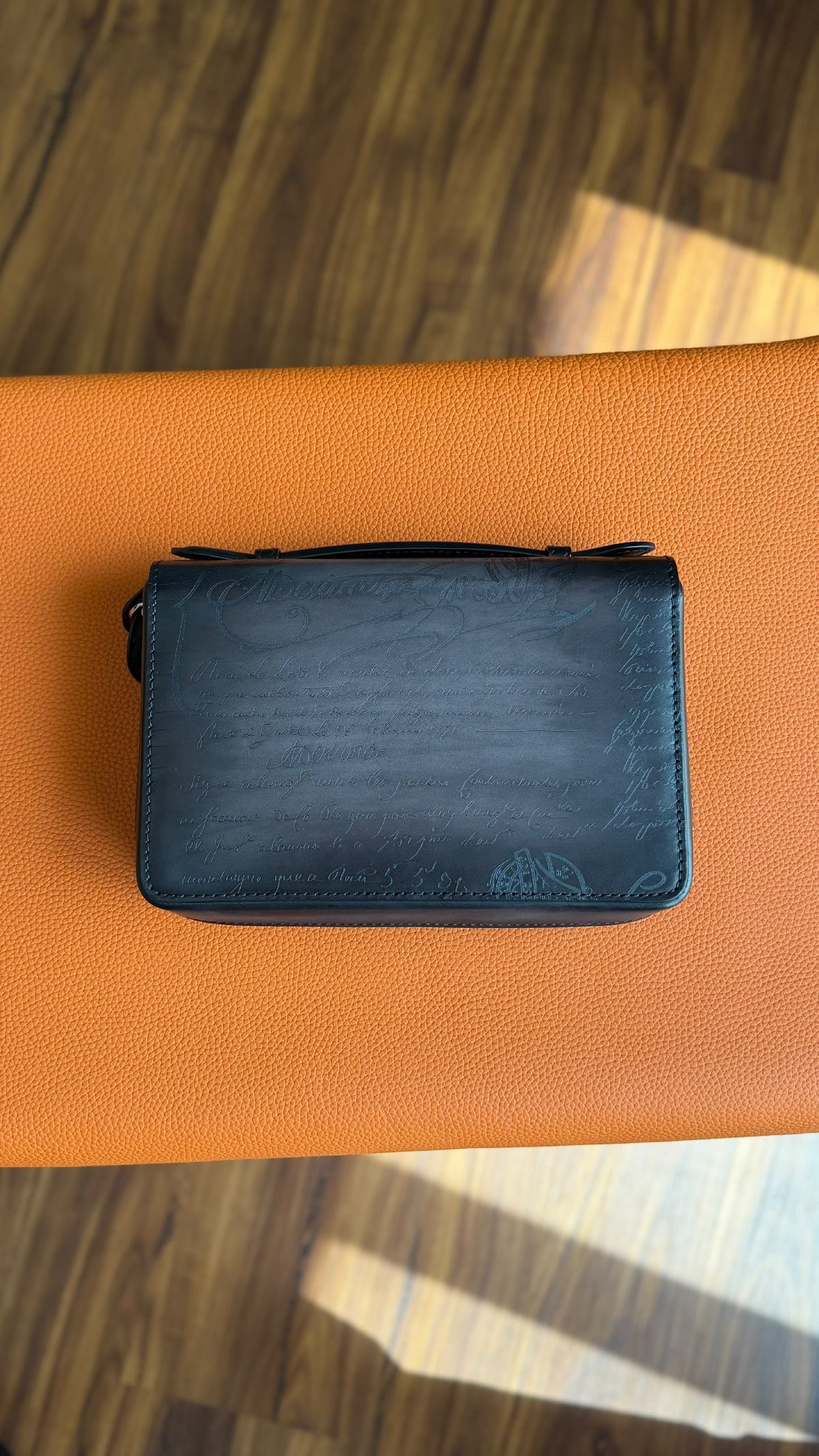 Berluti Itauba Wide Zipped Clutch - Navy, Blue, Green