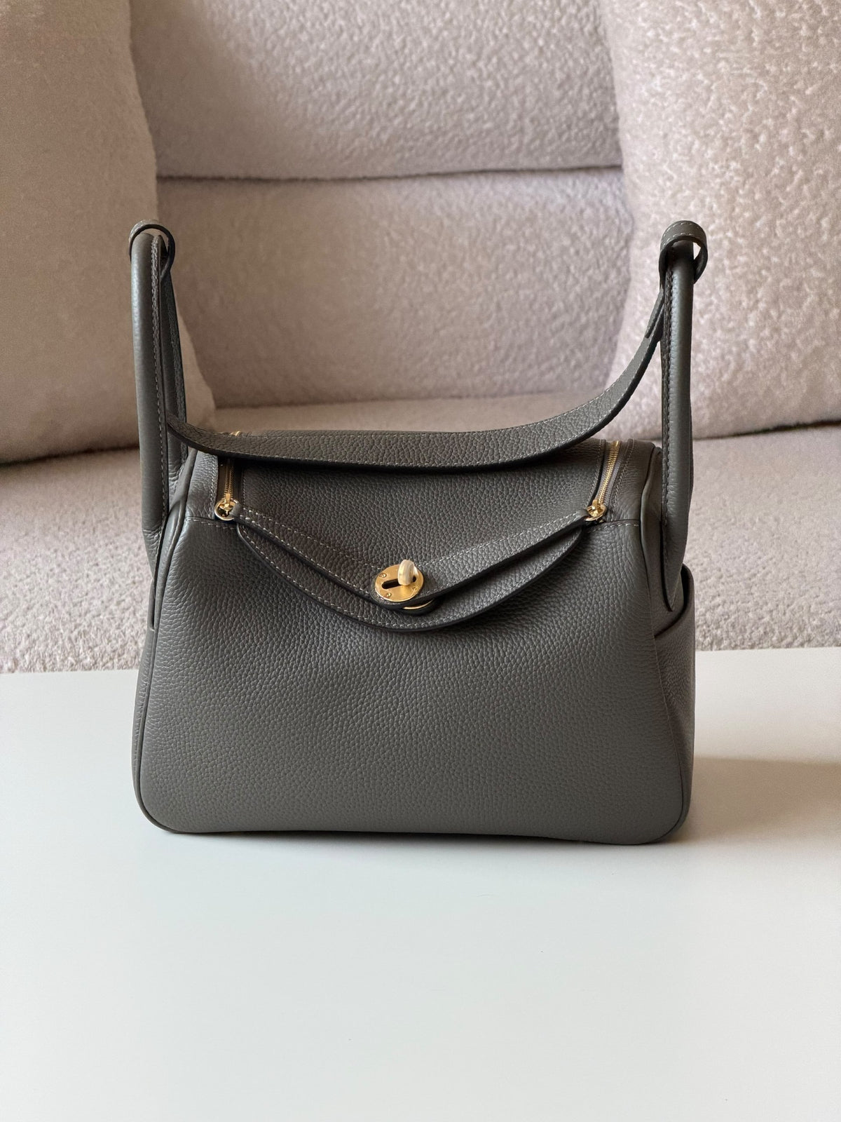 Hermès Lindy Shoulder Bag - Dark Grey