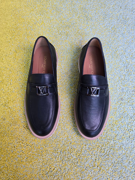 Louis Vuitton Loafers - Black