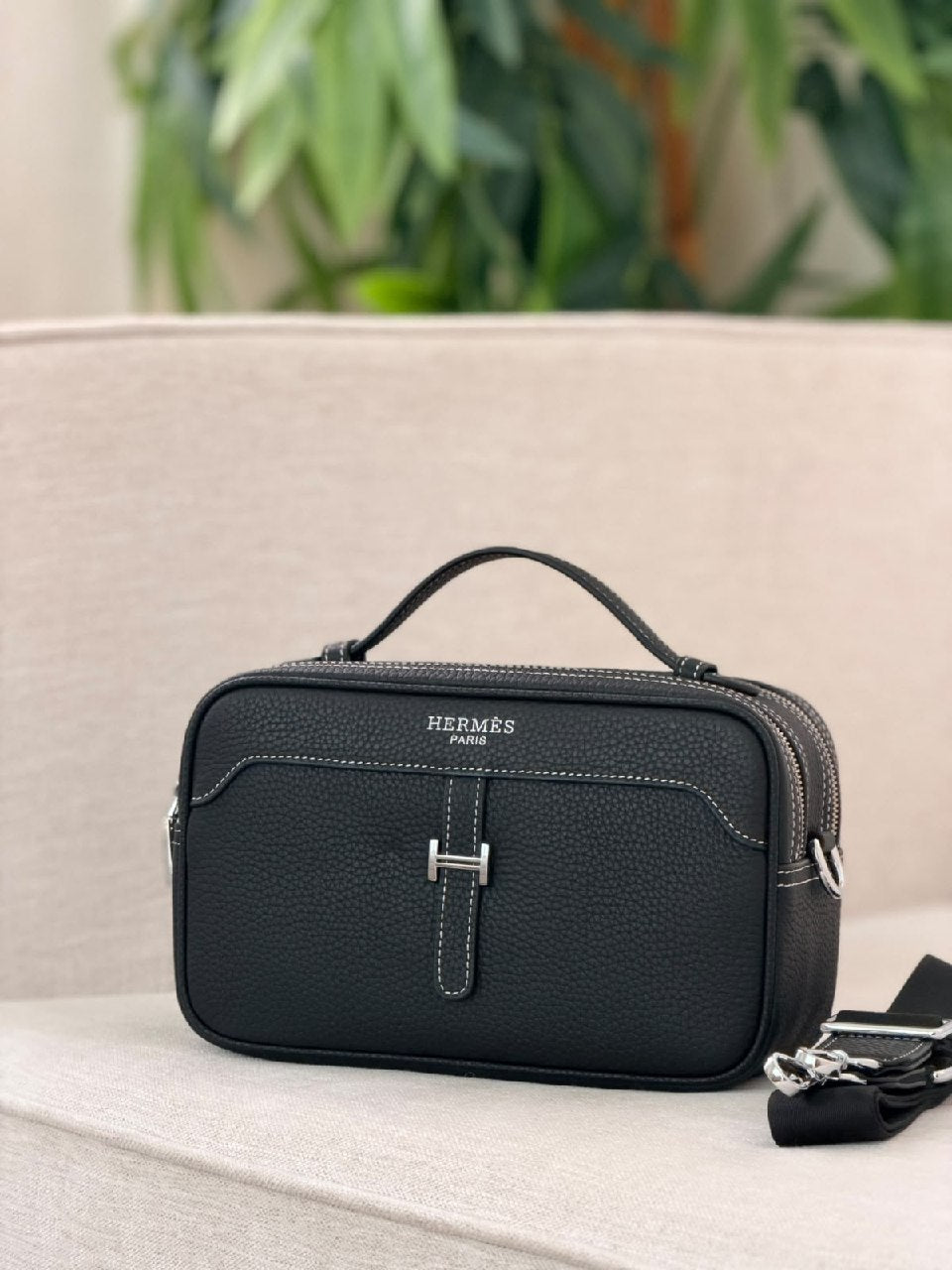 Hermès Crossbody - Black